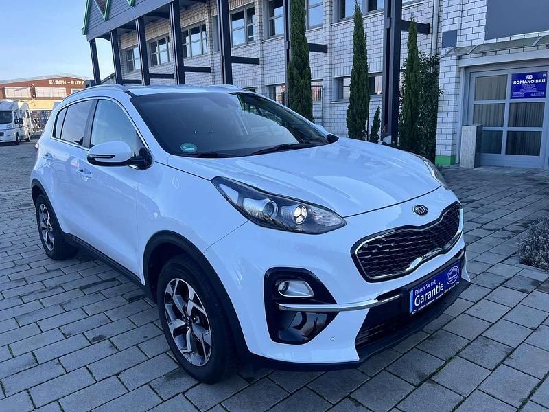 (wd) carraraweiss Gebraucht 2019 Kia Sportage Vision SUV | 15.590 € (Fairer Preis) - Bild 1/4