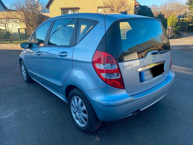 Gebraucht Mercedes A160 82 PS (60 kW) 2008 Silber Kleinwagen