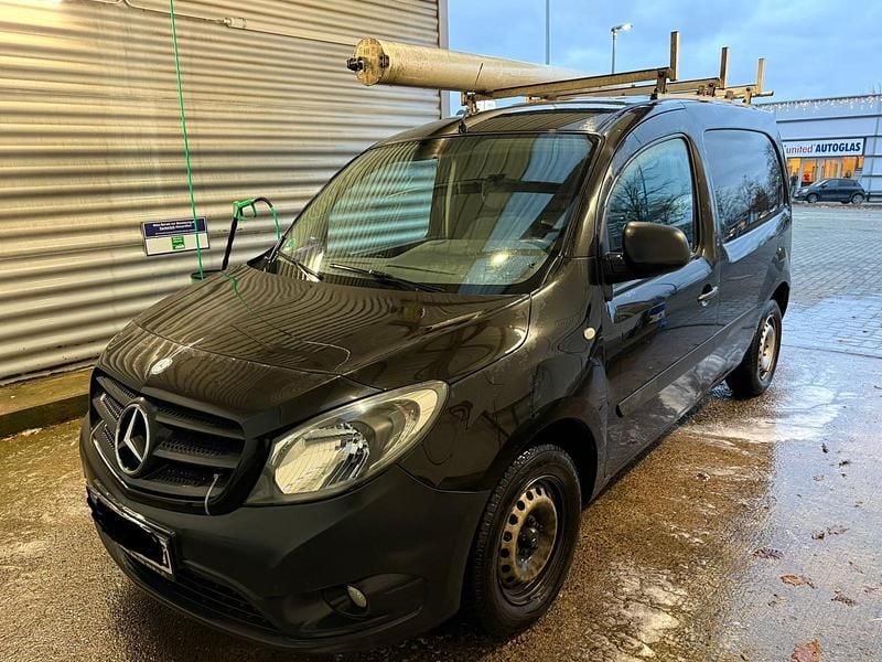Schwarz Gebraucht 2014 Mercedes Citan 111 Limousine | 4.500 € (Guter Preis) - Bild 1/4