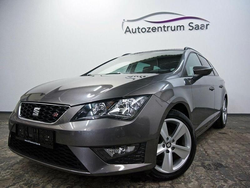 Grau Gebraucht 2015 Seat Leon ST FR Kombi | 12.199 € (Fairer Preis) - Bild 1/4
