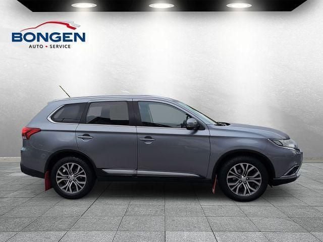 Gebraucht Mitsubishi Outlander 150 PS (110 kW) 2016 Grau SUV