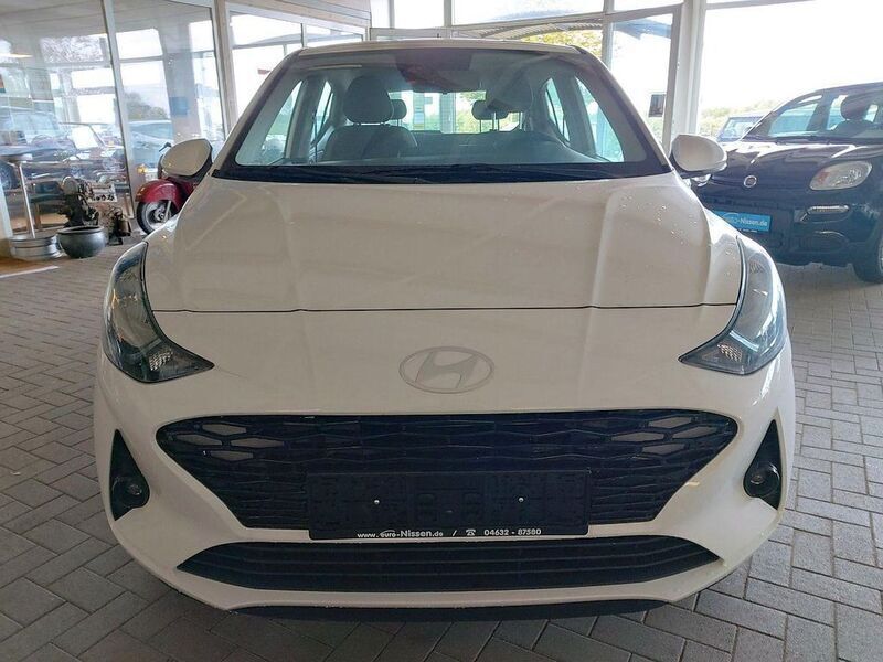 Gebraucht Hyundai i10 Select 63 PS (46 kW) 2024 Grau Kleinwagen