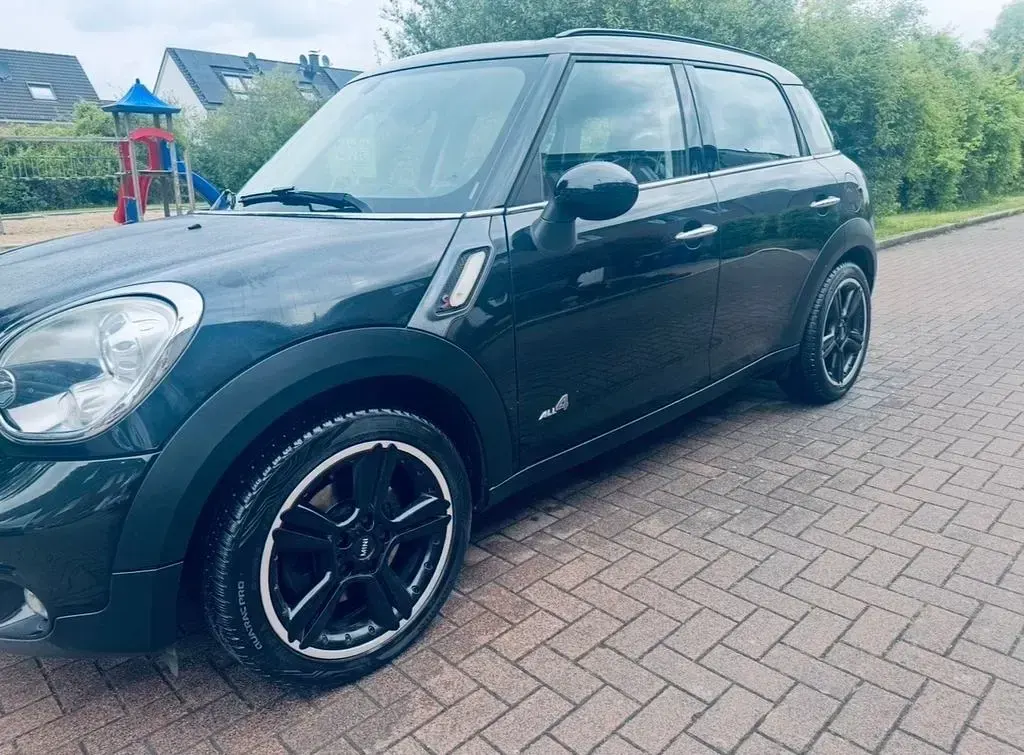 Gebraucht Mini Cooper S Countryman 184 PS (135 kW) 2011 Schwarz SUV