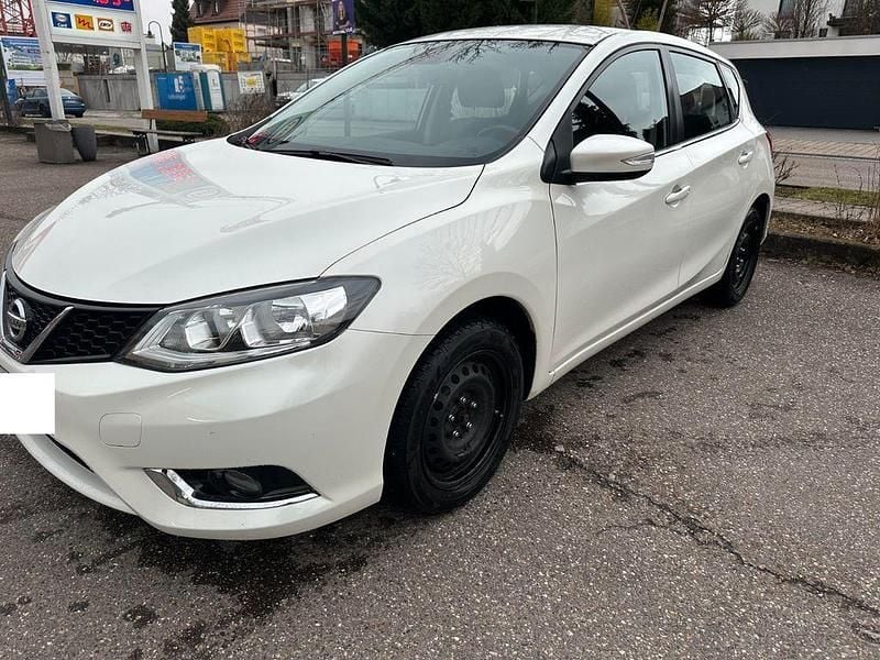 Gebraucht Nissan Pulsar Acenta 116 PS (85 kW) 2016 Weiß Kleinwagen