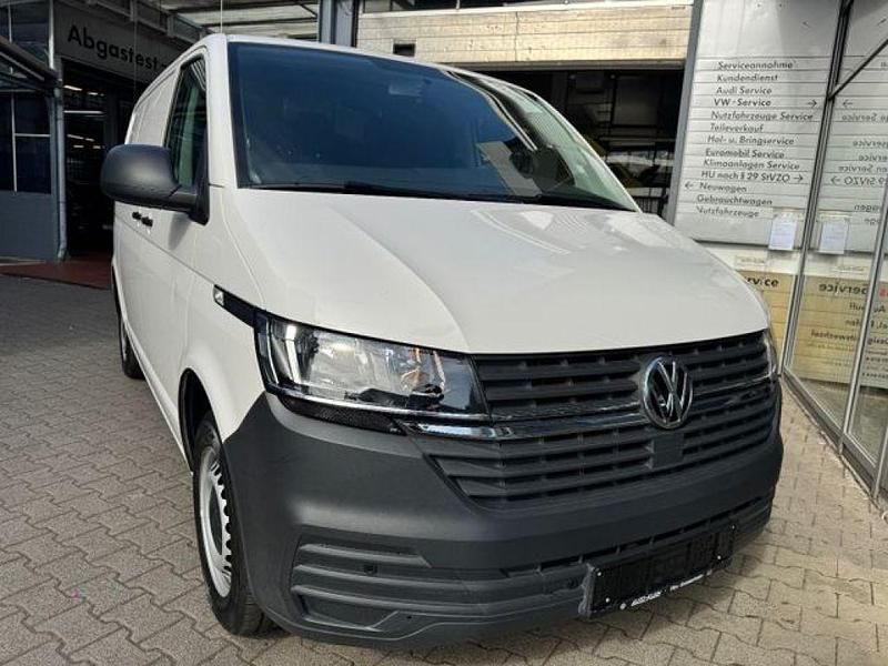 Gebraucht VW T6.1 110 PS (80 kW) 2021 Candyweiß Van