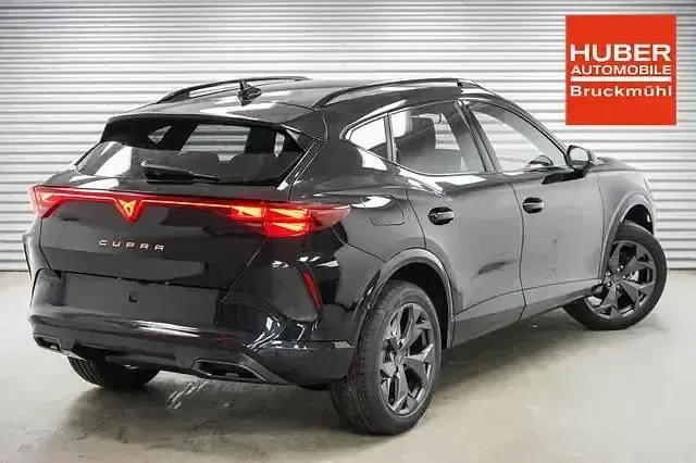 Neu Cupra Formentor 150 PS (110 kW) 2025 Midnight black metallic (0e) SUV