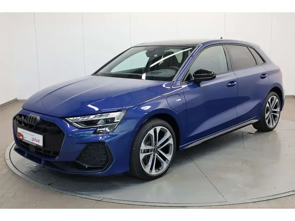 Occasion Audi A3 S-Line 204 ch (150 kW) 2025 Bleue Berline