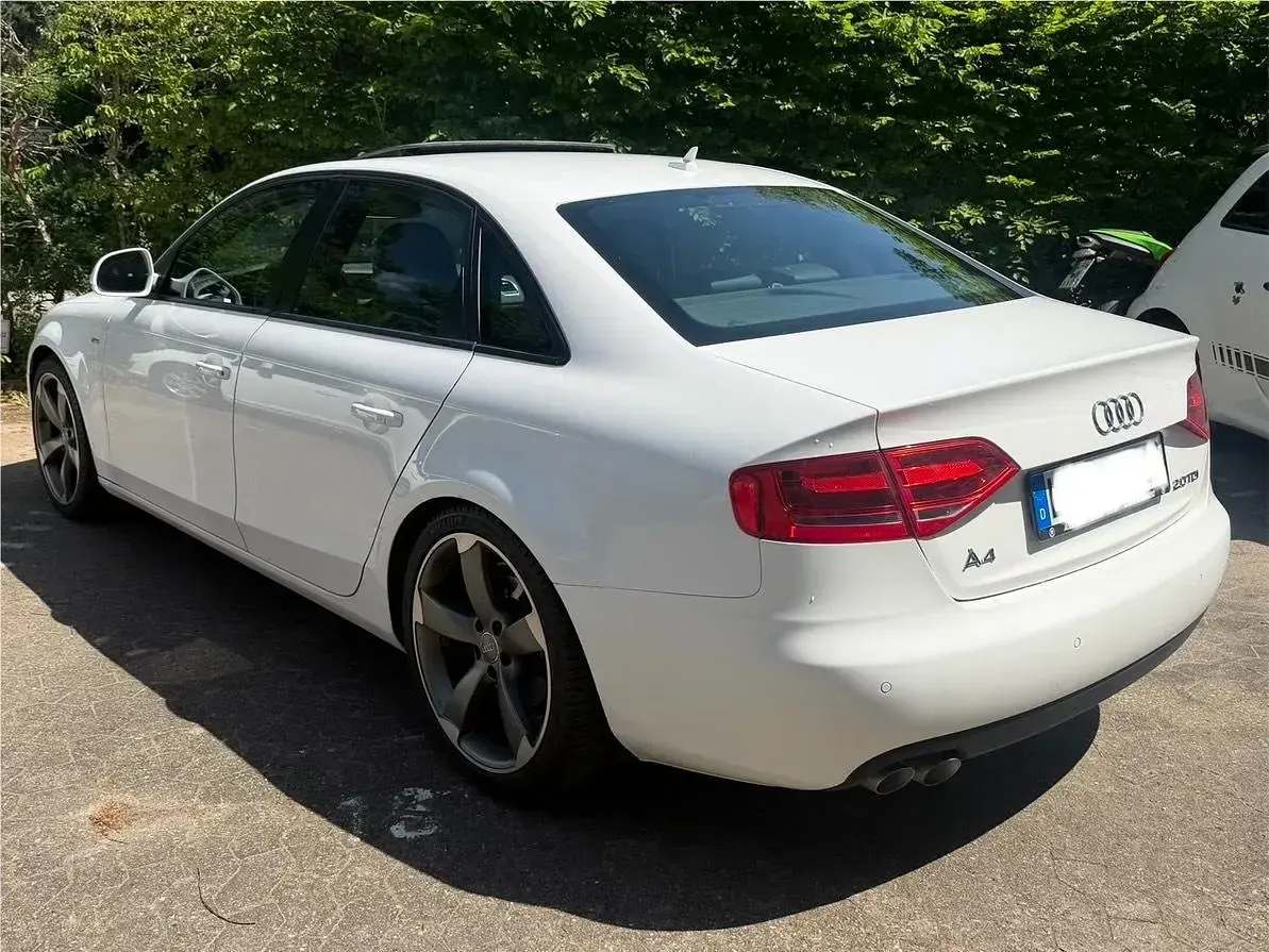 Gebraucht Audi A4 S-Line 143 PS (105 kW) 2008 Weiß Limousine