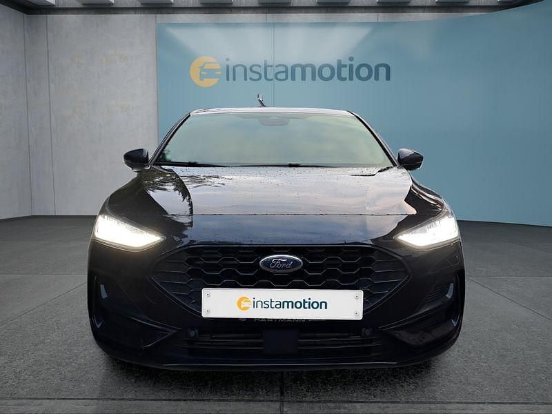 Gebraucht Ford Focus ST-Line 125 PS (91 kW) 2025 Schwarz Limousine