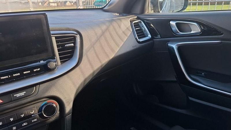 Gebraucht Kia ProCeed GT-Line 140 PS (102 kW) 2021 Schwarz Kombi