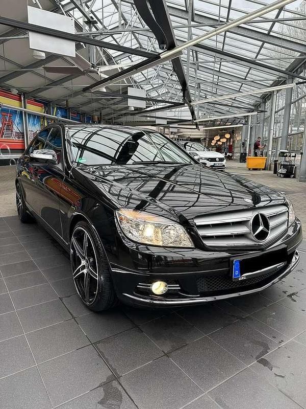 Gebraucht 2008 Mercedes C180 Avantgarde Limousine | 12.490 € (Teuer) - Bild 1/4
