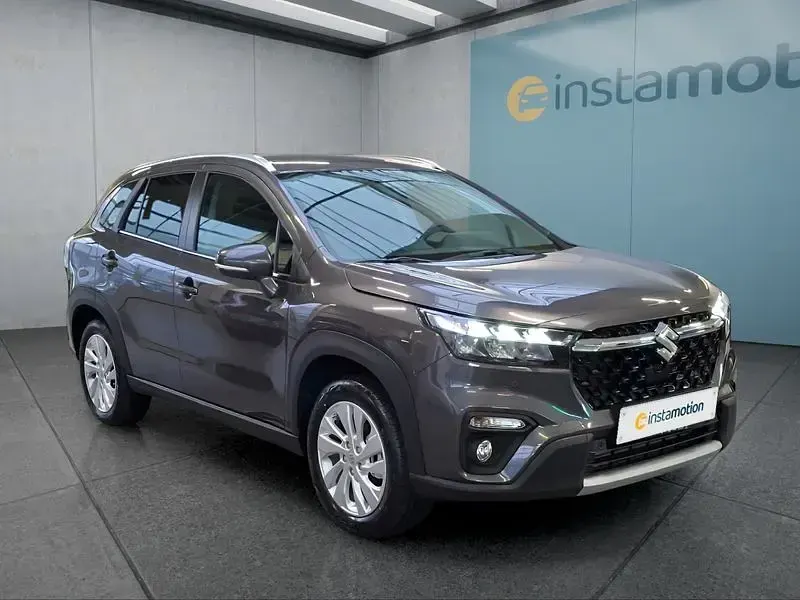 Neu Suzuki SX4 S-Cross 110 PS (80 kW) 2025 Grau SUV
