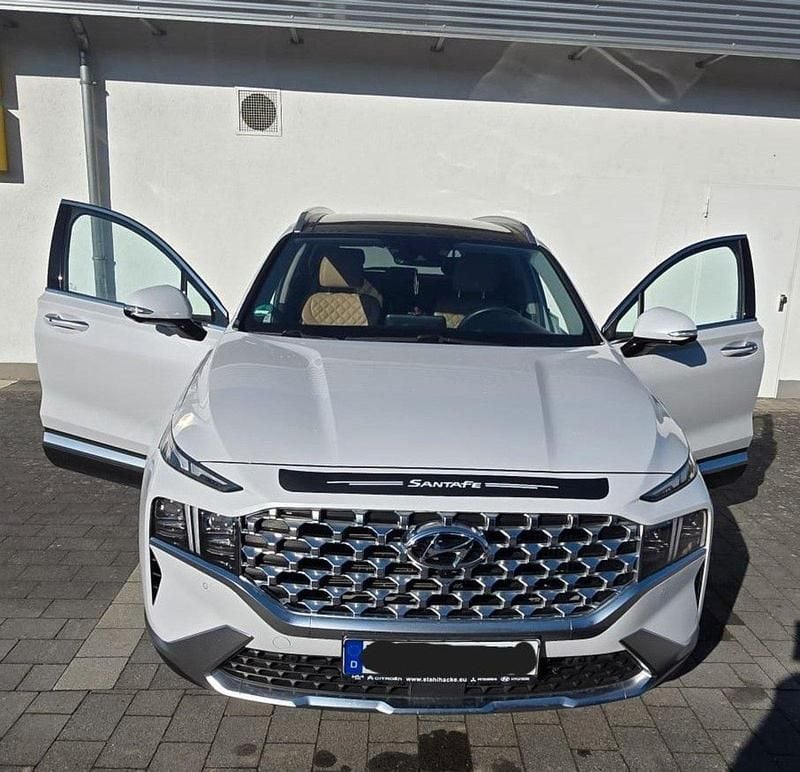 Gebraucht Hyundai Santa Fe 179 PS (131 kW) 2021 Grau SUV