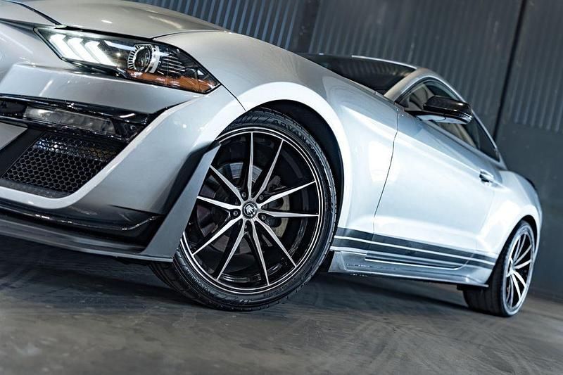 Second-hand Ford Mustang 322 CP (236 kW) 2019 Argintiu