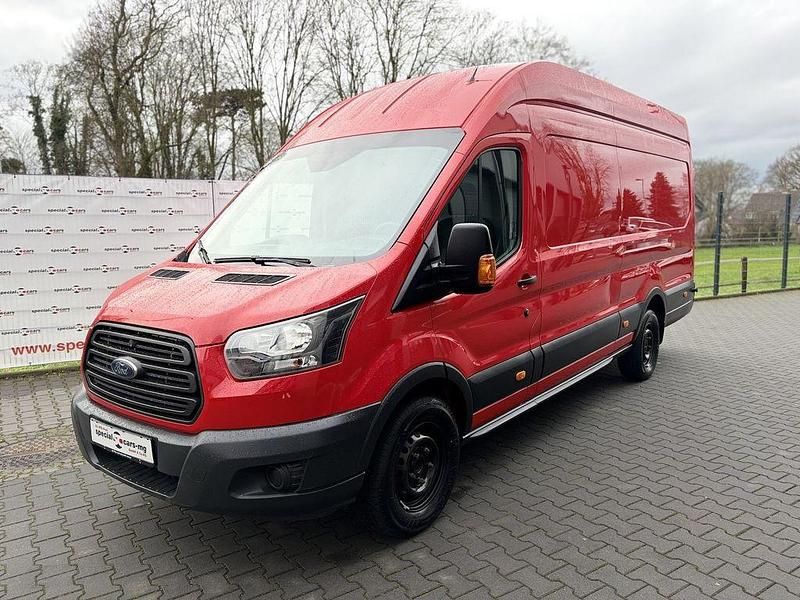 Gebraucht Ford Transit 105 PS (77 kW) 2017 Rot Van / Kleinbus
