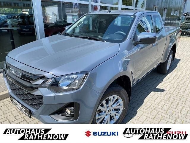 Neu Isuzu D-Max 163 PS (119 kW) 2026 Kinabalu gray met. Pickup