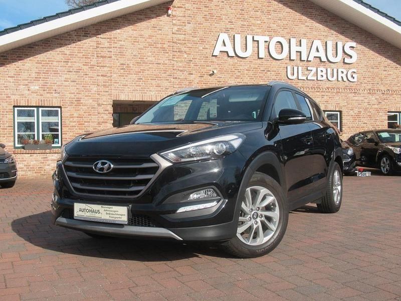 Gebraucht Hyundai Tucson Advantage 177 PS (130 kW) 2016 Schwarz SUV