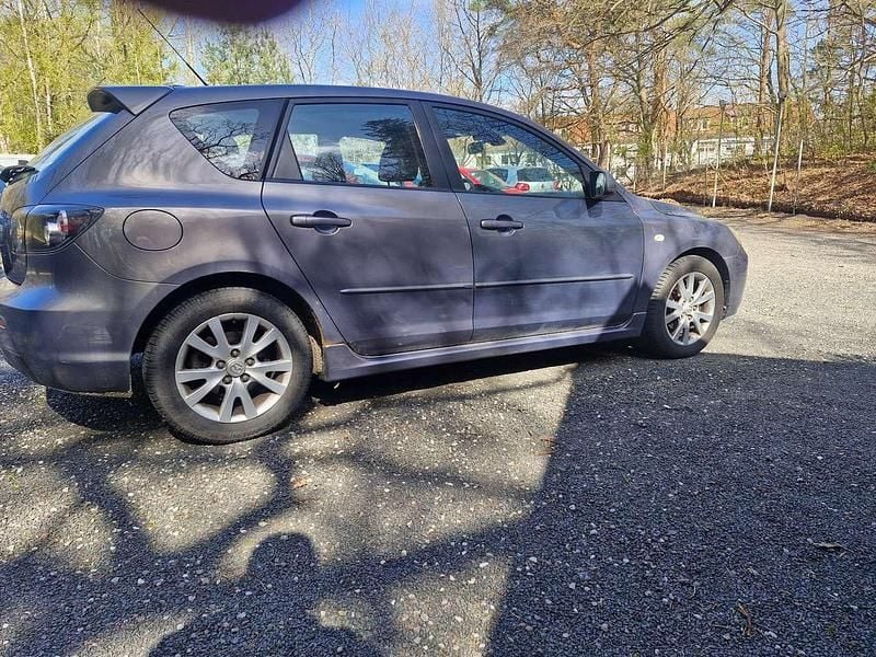 Usata Mazda 3 Active 105 CV (77 kW) 2006 Grigio Berlina