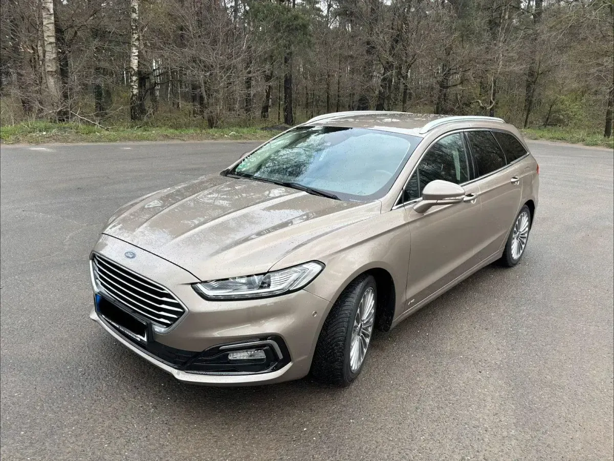 Usata Ford Mondeo Titanium 190 CV (139 kW) 2019 Beige Station wagon