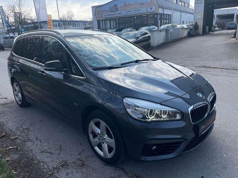 Gebraucht BMW 218 Sport Line 136 PS (100 kW) 2017 Mineralgrau Van / Kleinbus