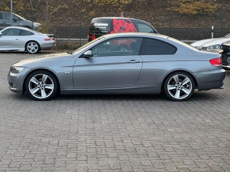Gebraucht BMW 320 Performance 170 PS (125 kW) 2007 Grau Coupé