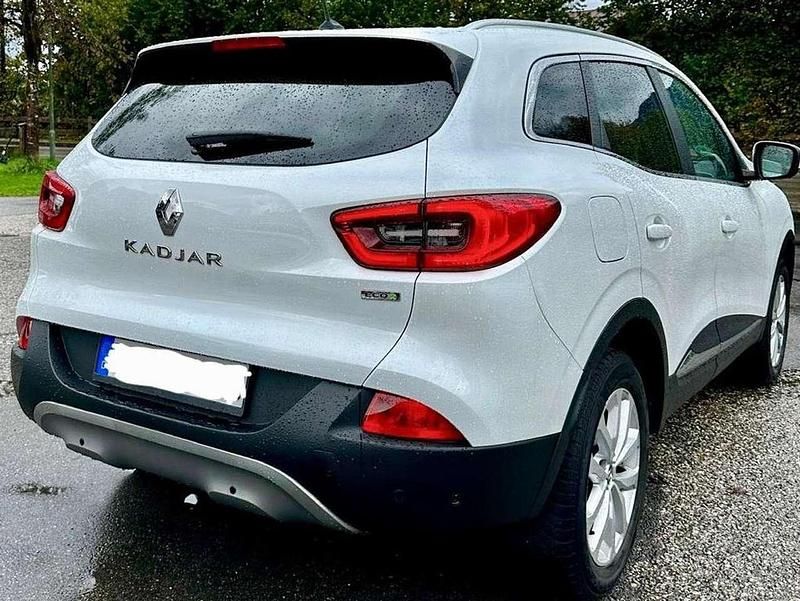 Weiß Gebraucht 2018 Renault Kadjar Business SUV | 14.800 € (Fairer Preis) - Bild 1/4