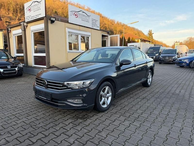 Gebraucht VW Passat Business 150 PS (110 kW) 2021 Grau Limousine