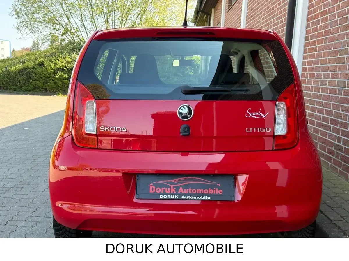 Gebraucht Skoda Citigo Active 60 PS (44 kW) 2015 Rot Kleinwagen