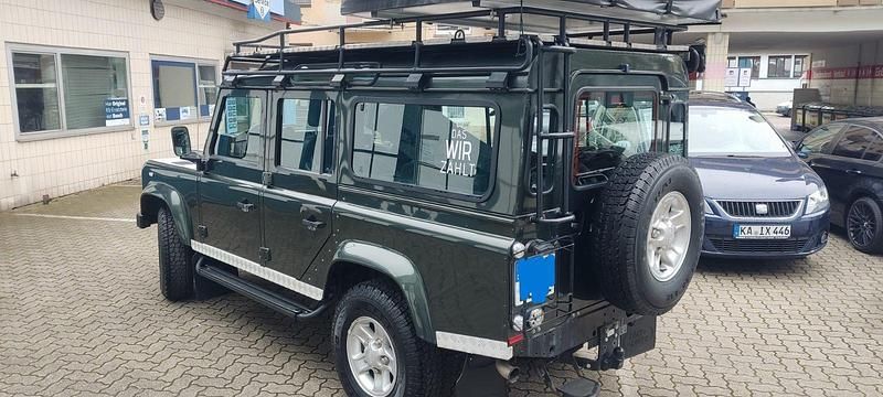 Gebraucht Land Rover Defender 122 PS (89 kW) 2007 Grün Kombi