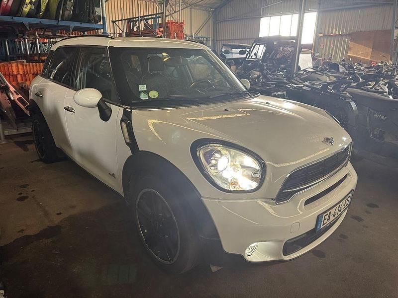 Weiß Gebraucht 2015 Mini Cooper SD Countryman SUV | 15.980 € (Etwas zu teuer) - Bild 1/4