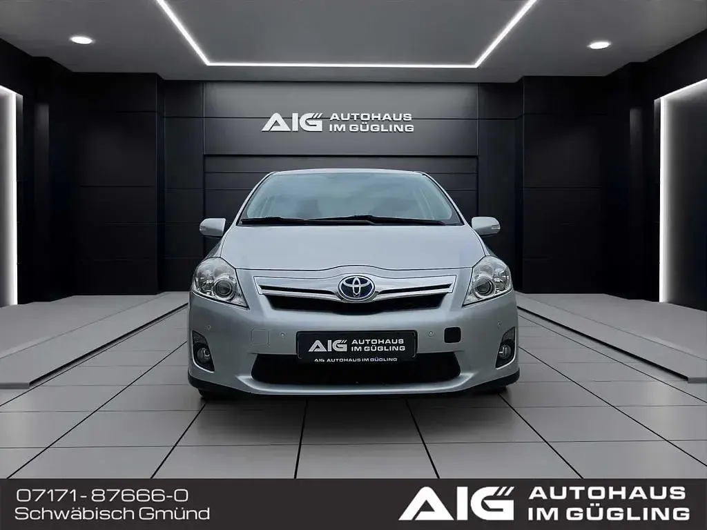Gebraucht Toyota Auris Hybrid Life 136 PS (100 kW) 2011 Grau Limousine