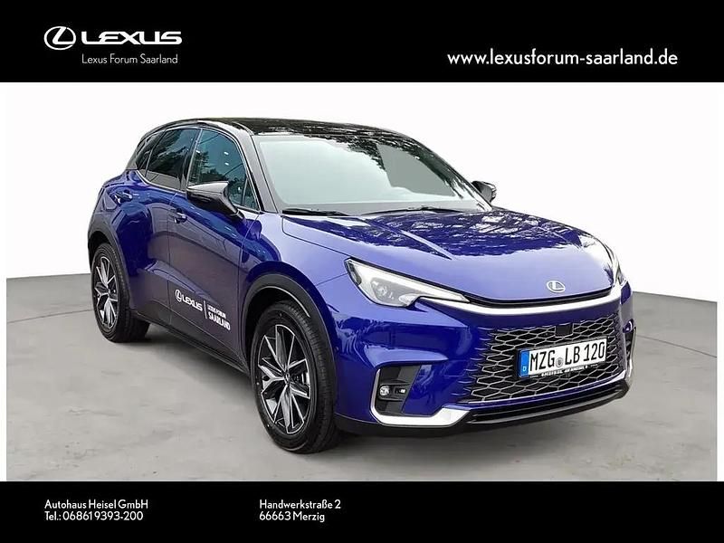 Gebraucht Lexus LBX 136 PS (100 kW) 2025 Blau SUV
