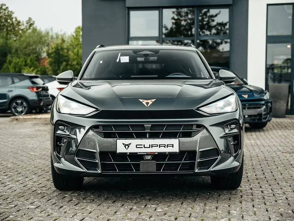 Neu Cupra Terramar VZ 265 PS (194 kW) 2026 Grau SUV