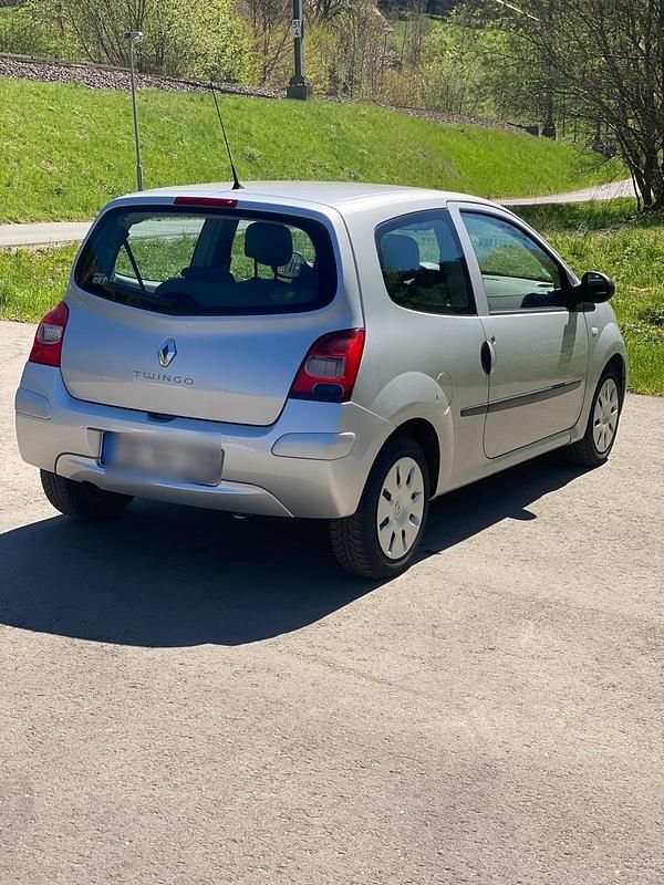 Usata Renault Twingo Dynamique 76 CV (55 kW) 2008 Grigio Utilitaria