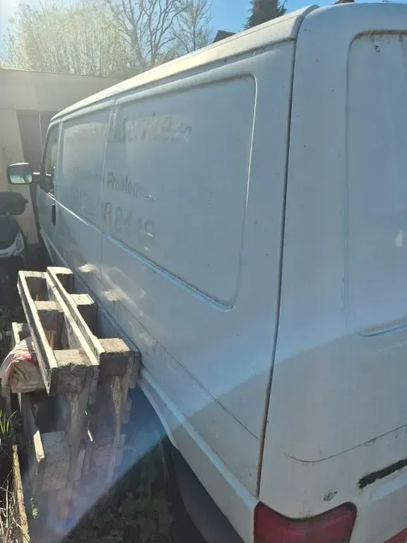 Usata VW Transporter 88 CV (64 kW) 2003 Bianco Furgone