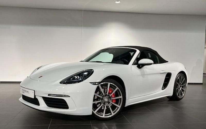 Weiß Gebraucht 2022 Porsche 718 Boxster S Cabrio | 75.900 € - Bild 1/4