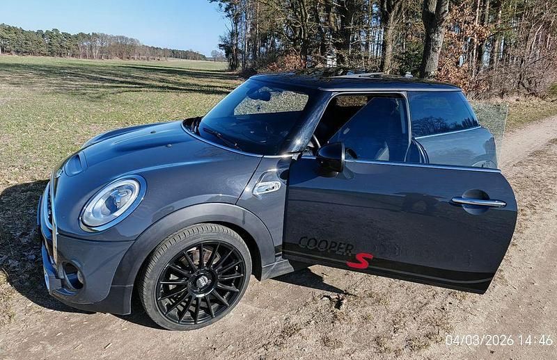 Gebraucht Mini Cooper S 192 PS (141 kW) 2016 Grau Kleinwagen