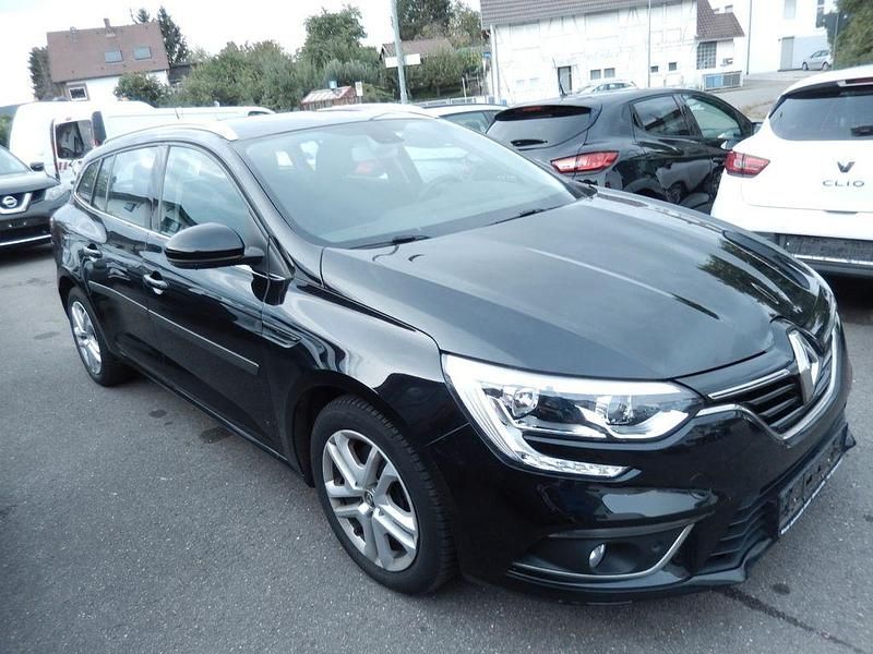 Schwarz Gebraucht 2018 Renault Mégane IV Limousine | 11.799 € (Guter Preis) - Bild 1/4