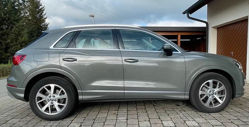 Gebraucht Audi Q3 Advanced 190 PS (139 kW) 2020 Grau SUV