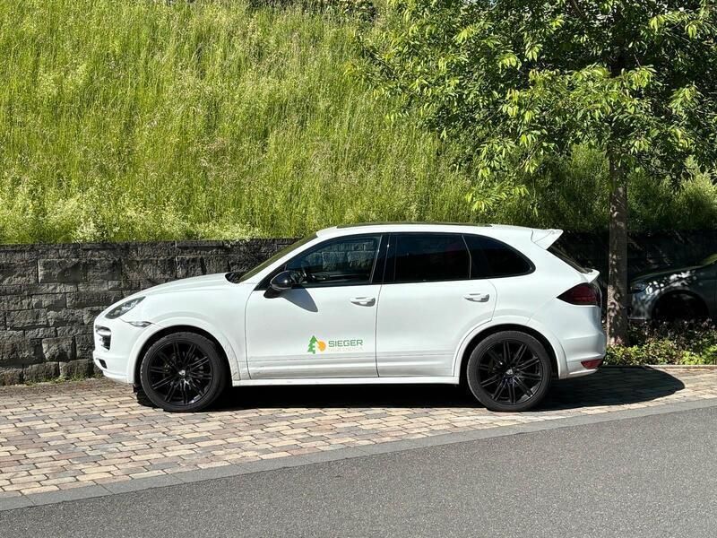 Weiß Gebraucht 2012 Porsche Cayenne GTS SUV | 15.000 € (Superpreis) - Bild 1/4