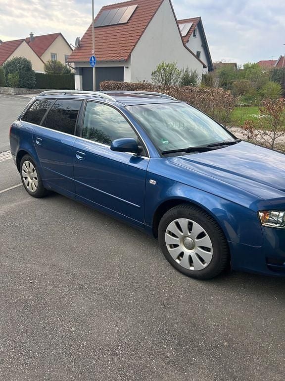 Gebraucht Audi A4 Basis 140 PS (102 kW) 2007 Blau Kombi