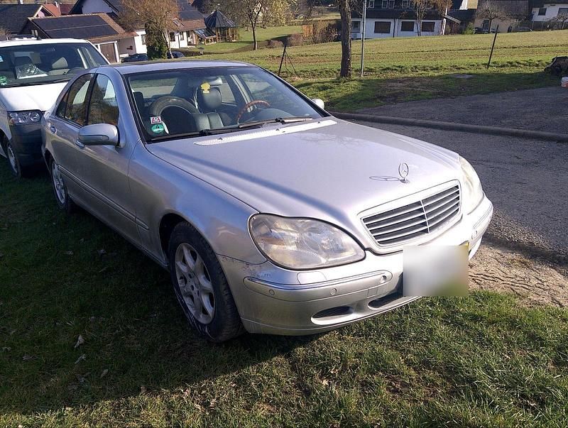 Gebraucht Mercedes S320 225 PS (165 kW) 2000 Silber Limousine