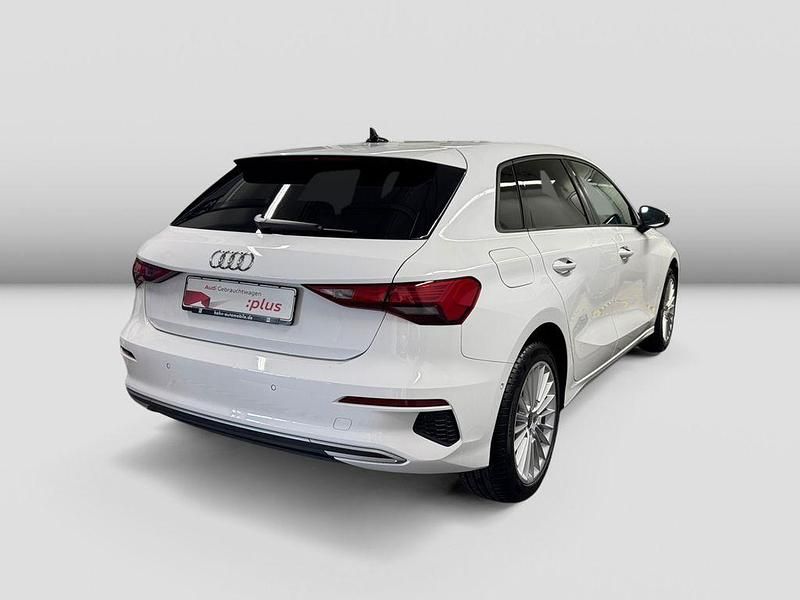Gebraucht Audi A3 Advanced 116 PS (85 kW) 2023 Weiß Limousine