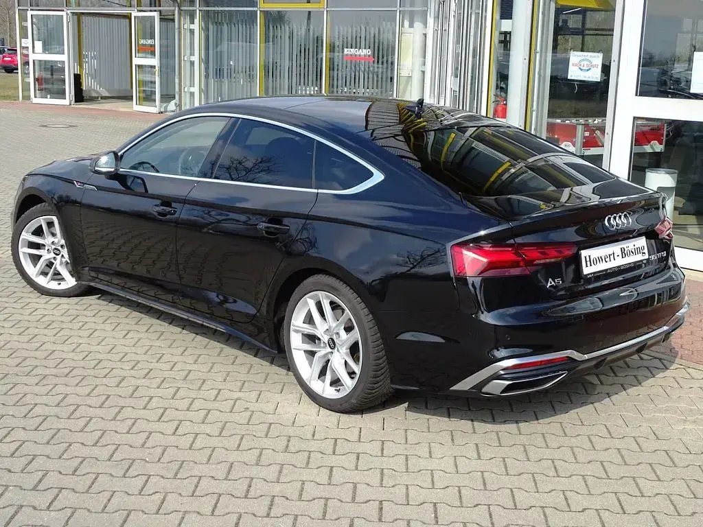 Gebraucht Audi A5 Sportback S-Line 150 PS (110 kW) 2024 Mythosschwarz metallic Kleinwagen