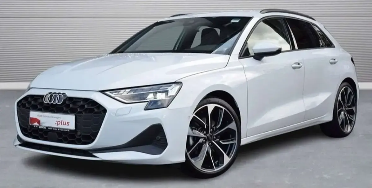 Gebraucht Audi A3 Sport 150 PS (110 kW) 2025 Weiß Kombi