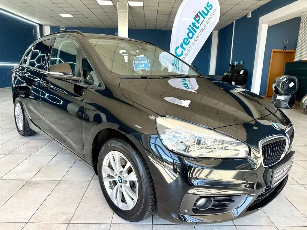 Gebraucht BMW 218 Active Tourer Advantage 150 PS (110 kW) 2016 Schwarz Van / Kleinbus