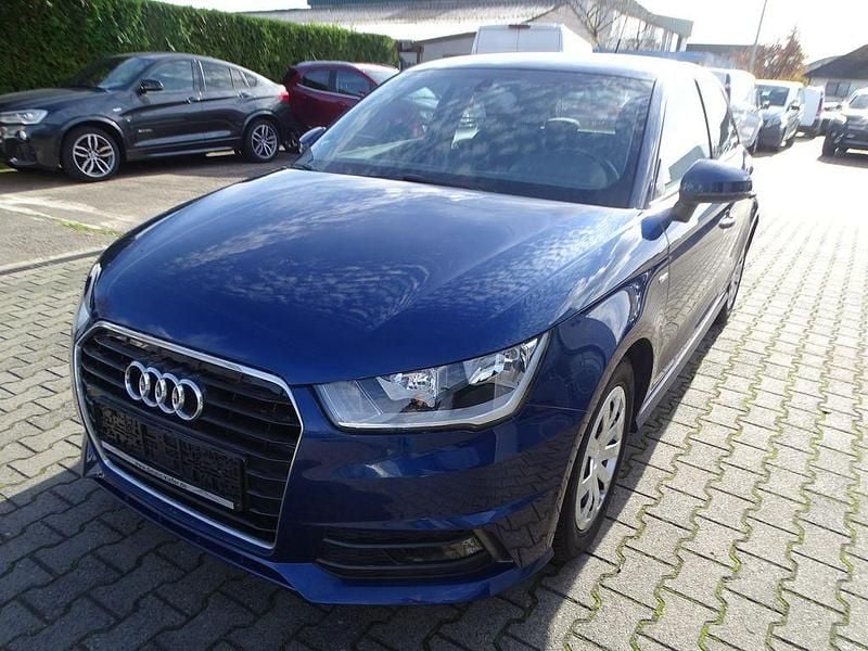 Scubablau Gebraucht 2018 Audi A1 Sportback Admired Kleinwagen | 14.890 € (Guter Preis) - Bild 1/4