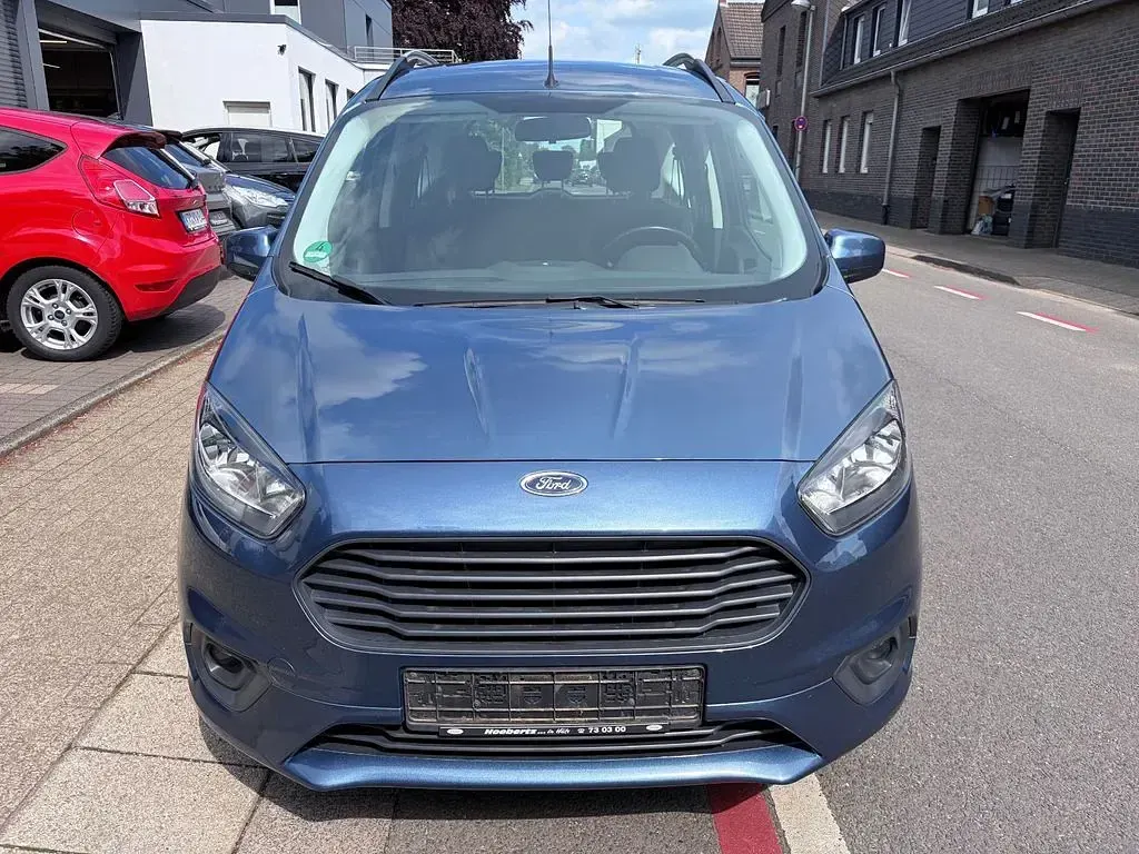 Gebraucht Ford Tourneo Courier Titanium 101 PS (74 kW) 2020 Grau Van / Kleinbus