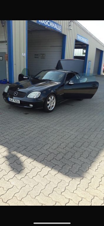 Schwarz Gebraucht 2003 Mercedes SLK200 Cabrio | 2.650 € (Superpreis) - Bild 1/4