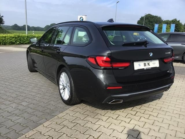 Gebraucht BMW 530 Luxury Line 252 PS (185 kW) 2021 Grau Kombi